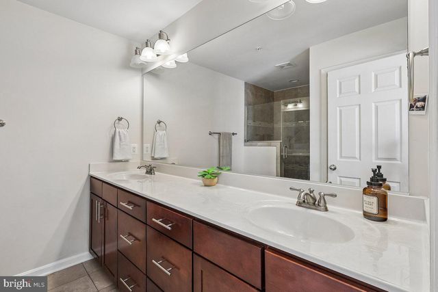 8132 VILLAGGIO DR, Millersville, MD 21108