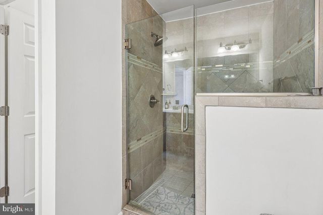 8132 VILLAGGIO DR, Millersville, MD 21108