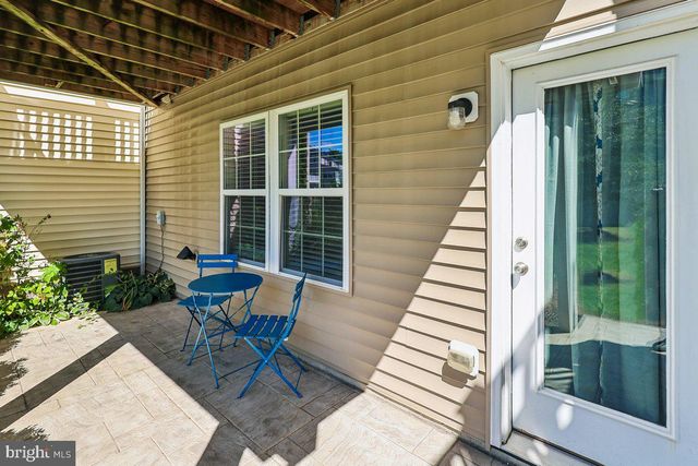 8132 VILLAGGIO DR, Millersville, MD 21108