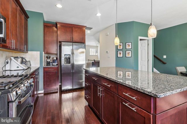 8132 VILLAGGIO DR, Millersville, MD 21108