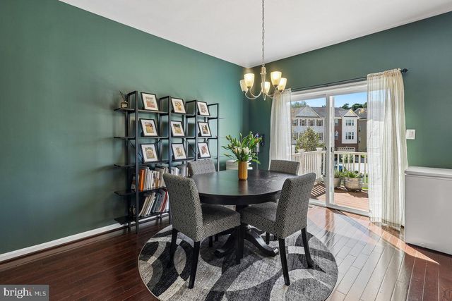 8132 VILLAGGIO DR, Millersville, MD 21108