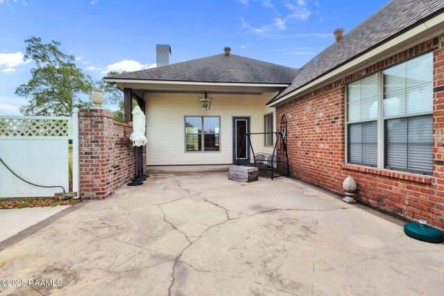 172 Wichita Lane, Opelousas, LA 70570