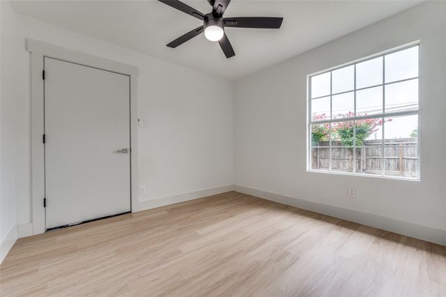 2504 Wicker Avenue, Farmers Branch, TX 75234