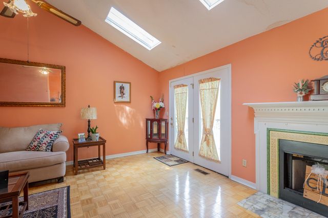 4721 Briarwood Circle, Chattanooga, TN 37416