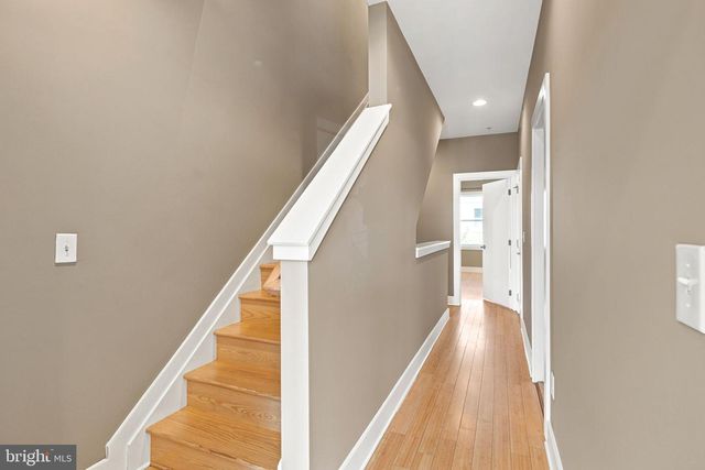 2020 TRENTON AVE, Philadelphia, PA 19125