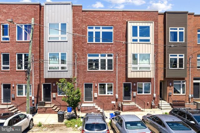 2020 TRENTON AVE, Philadelphia, PA 19125
