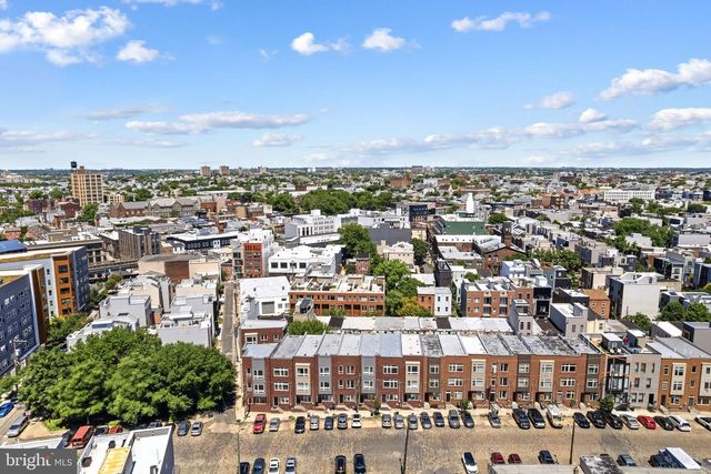 2020 TRENTON AVE, Philadelphia, PA 19125