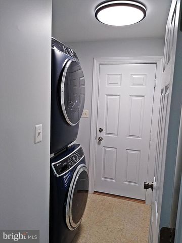 410 LONDONTOWNE CT, Hagerstown, MD 21740