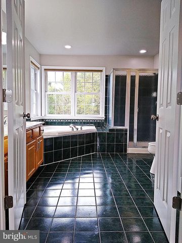 410 LONDONTOWNE CT, Hagerstown, MD 21740