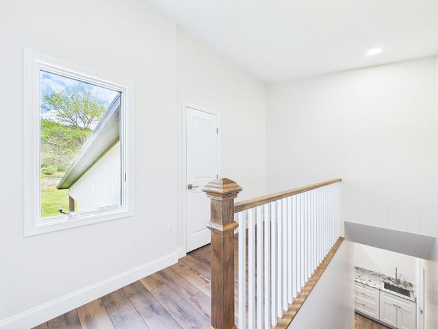 1483 Reagan Valley Road, Tellico Plains, TN 37385