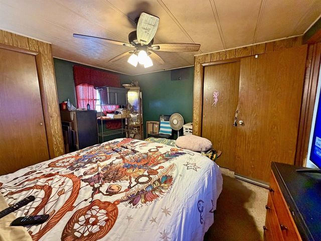 122 Falling Creek Circle, Janesville, WI 53548