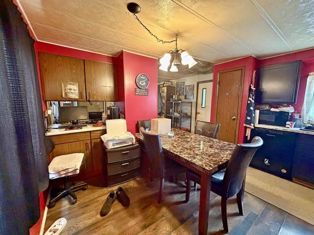 122 Falling Creek Circle, Janesville, WI 53548