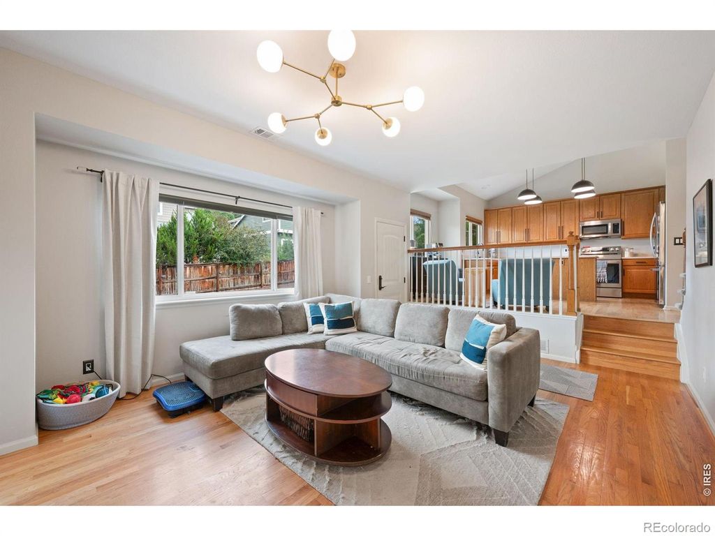 Image 17 of property listing at 1181 Riddlewood Road, Highlands Ranch, CO 80129
