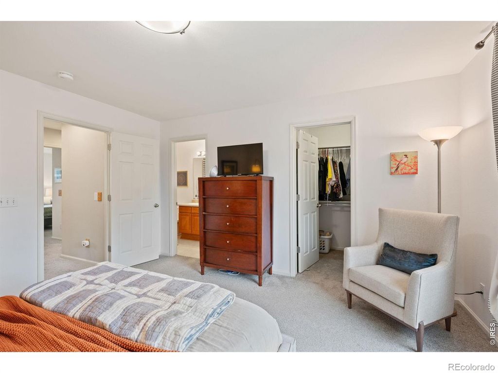 Image 21 of property listing at 1181 Riddlewood Road, Highlands Ranch, CO 80129