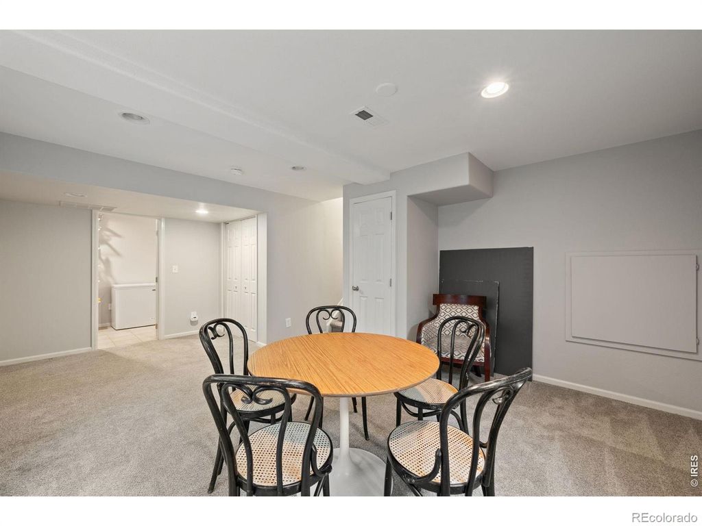Image 27 of property listing at 1181 Riddlewood Road, Highlands Ranch, CO 80129