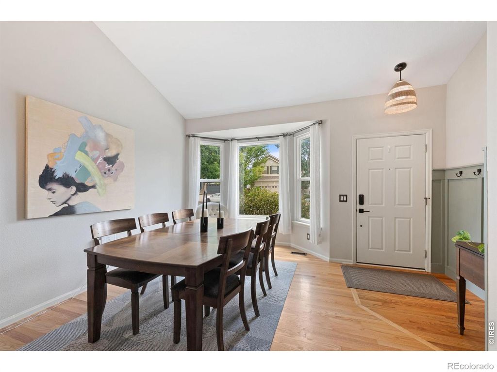 Image 7 of property listing at 1181 Riddlewood Road, Highlands Ranch, CO 80129