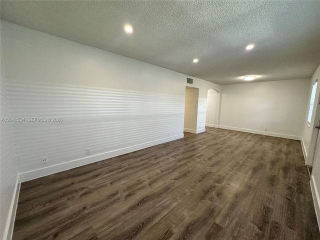 2500 Johnson Street 19, Hollywood, FL 33020
