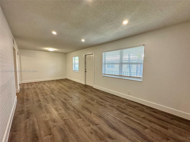 2500 Johnson Street 19, Hollywood, FL 33020