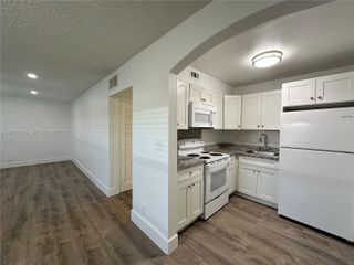 2500 Johnson Street 19, Hollywood, FL 33020