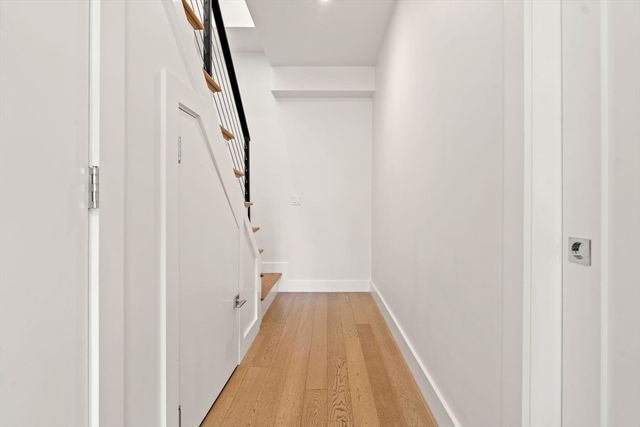 51 Silver St PH, Boston, MA 02127