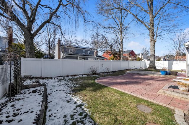 6 Marietta Drive, Westbury, NY 11590