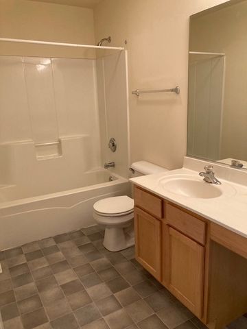 2441 Stoughton Circle 2441, Aurora, IL 60504