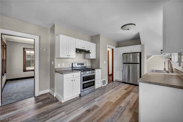 167 N Hazelwood Avenue, Youngstown, OH 44509