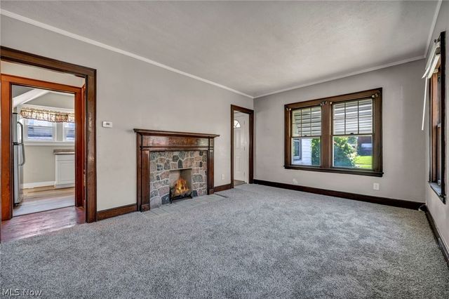 167 N Hazelwood Avenue, Youngstown, OH 44509