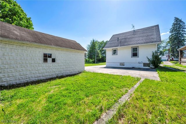167 N Hazelwood Avenue, Youngstown, OH 44509