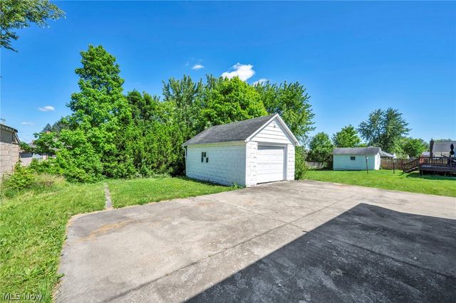 167 N Hazelwood Avenue, Youngstown, OH 44509