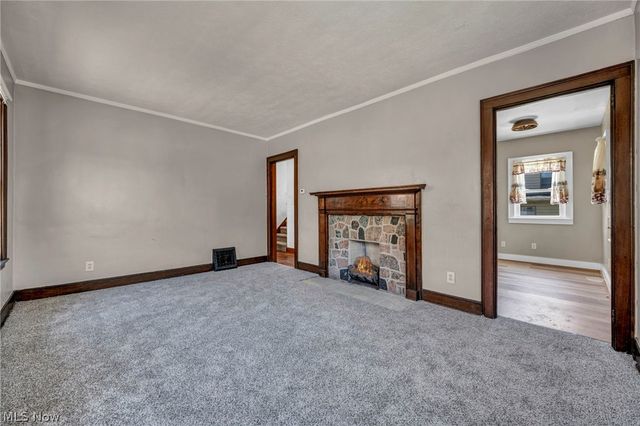 167 N Hazelwood Avenue, Youngstown, OH 44509
