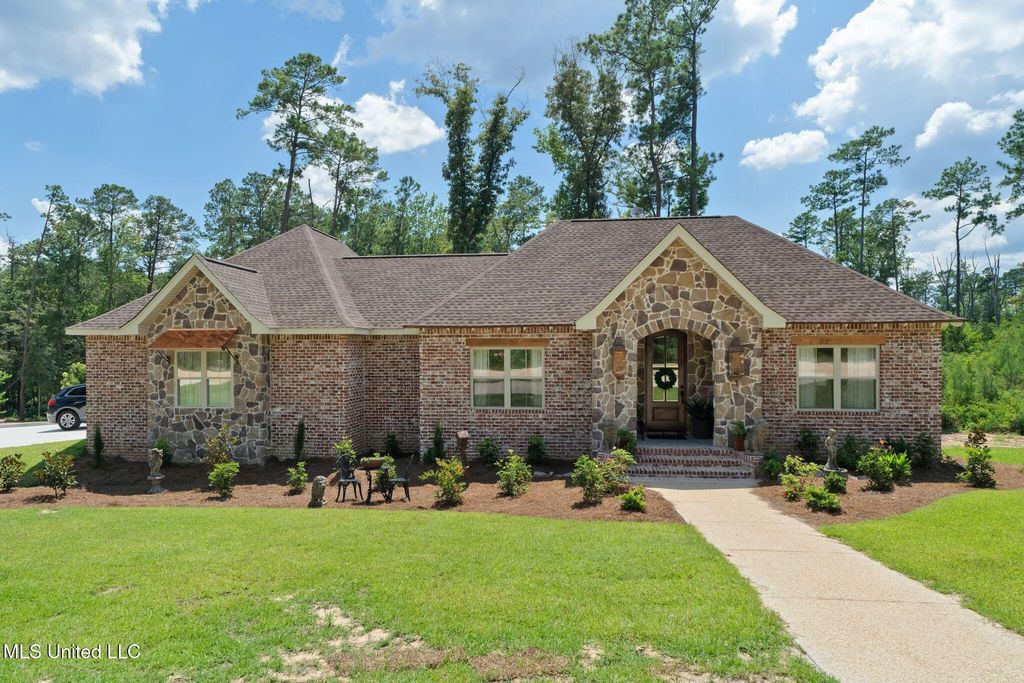 14 Springlake Drive, Sumrall, MS 39482