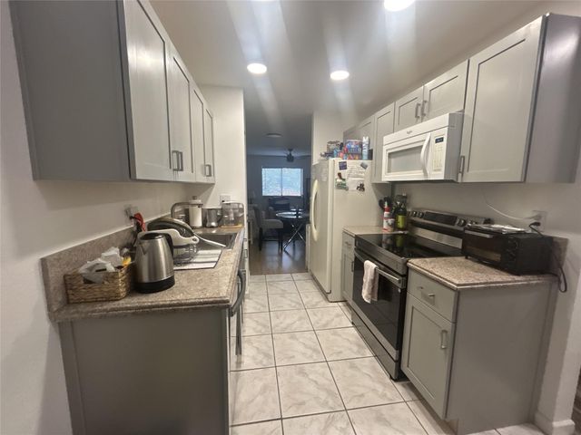 1363 NW 94th Way 1363, Coral Springs, FL 33071