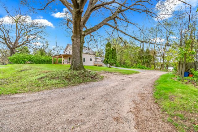 68505 Sweet Lake Road, Sturgis, MI 49091
