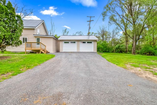 68505 Sweet Lake Road, Sturgis, MI 49091
