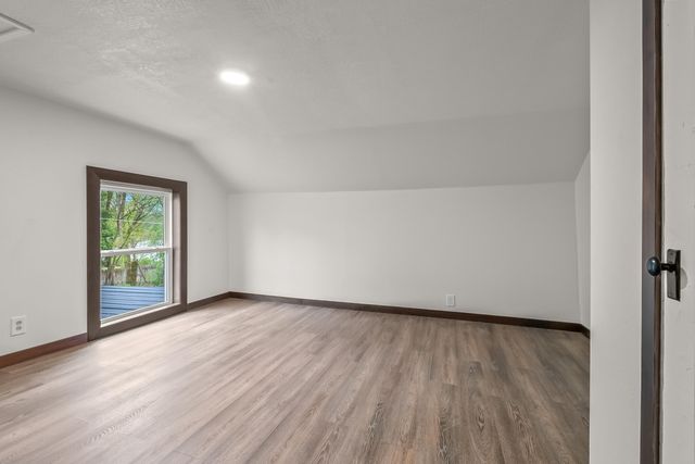68505 Sweet Lake Road, Sturgis, MI 49091