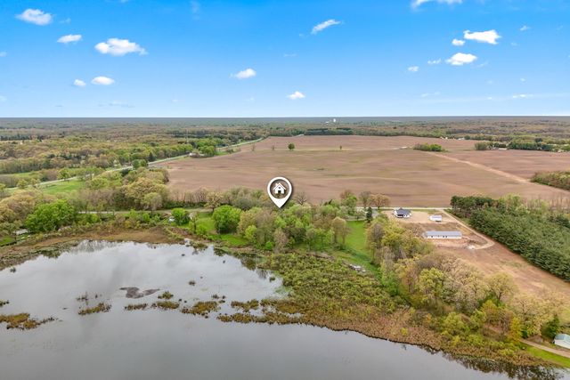 68505 Sweet Lake Road, Sturgis, MI 49091