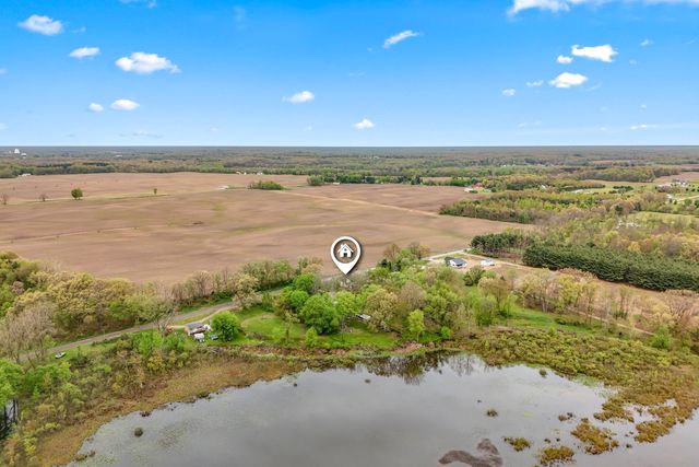 68505 Sweet Lake Road, Sturgis, MI 49091