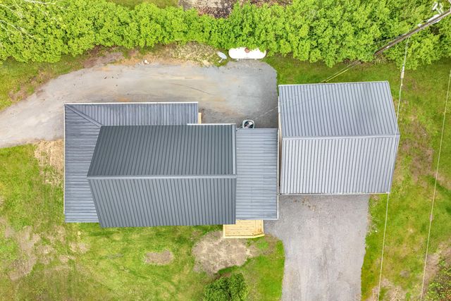 68505 Sweet Lake Road, Sturgis, MI 49091