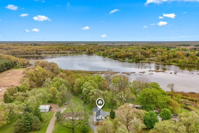 68505 Sweet Lake Road, Sturgis, MI 49091