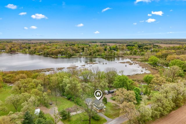68505 Sweet Lake Road, Sturgis, MI 49091