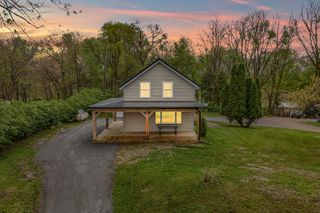 68505 Sweet Lake Road, Sturgis, MI 49091