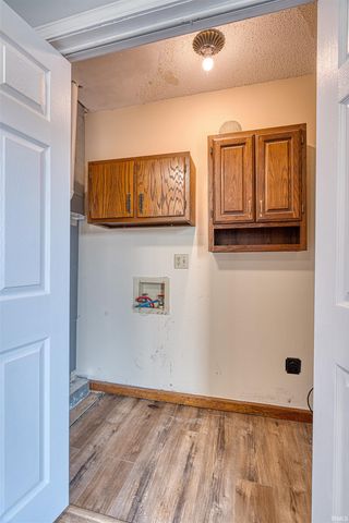 1229 MOCKINGBIRD Lane, Mount Vernon, IN 47620