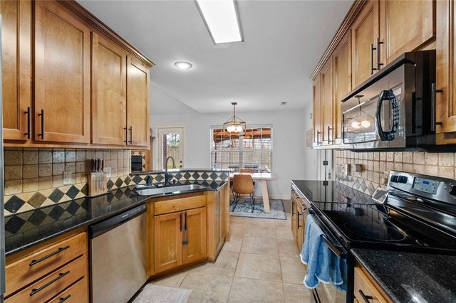 540 Carlson Street, Centerton, AR 72719