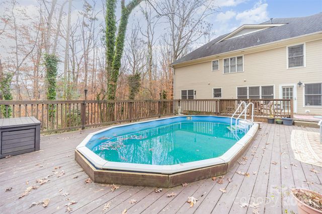 7236 Cobblecreek Drive, Matthews, NC 28104