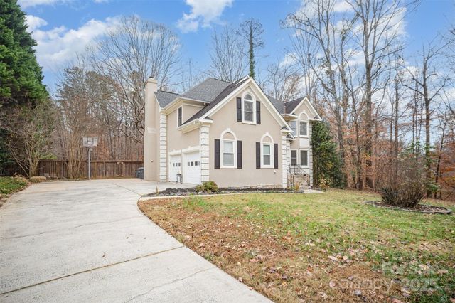 7236 Cobblecreek Drive, Matthews, NC 28104