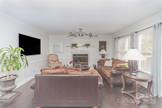 7236 Cobblecreek Drive, Matthews, NC 28104