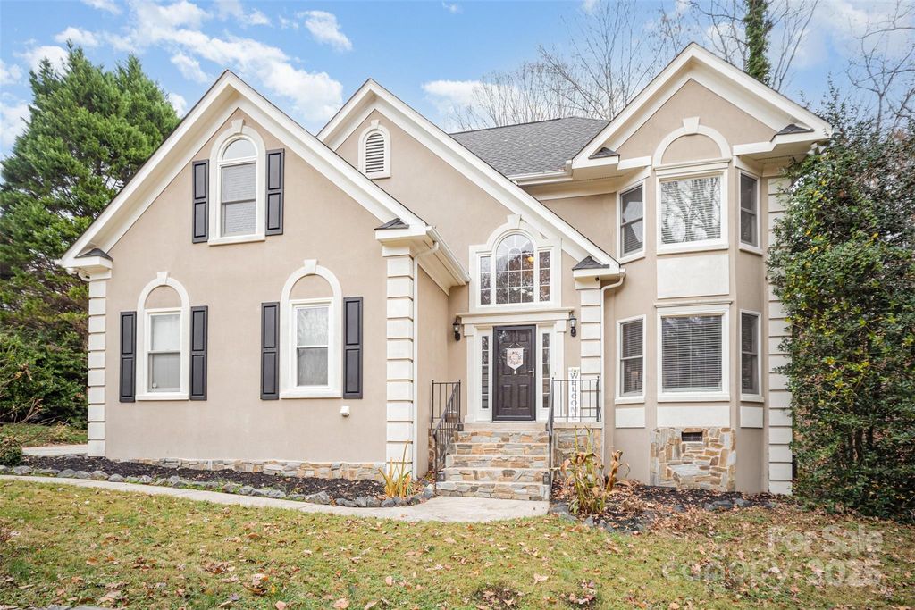 7236 Cobblecreek Drive, Matthews, NC 28104