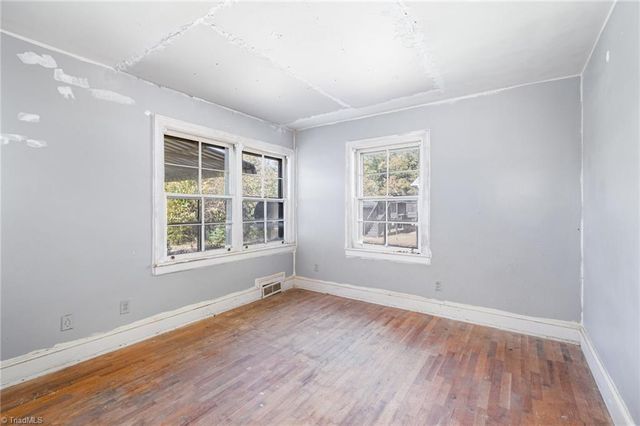 955 Main Street, Yanceyville, NC 27379