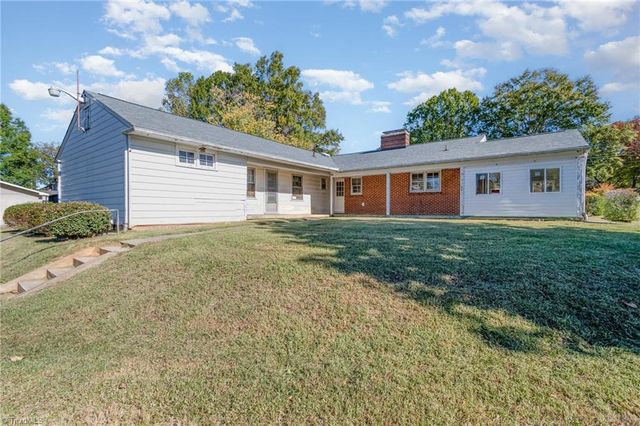 955 Main Street, Yanceyville, NC 27379